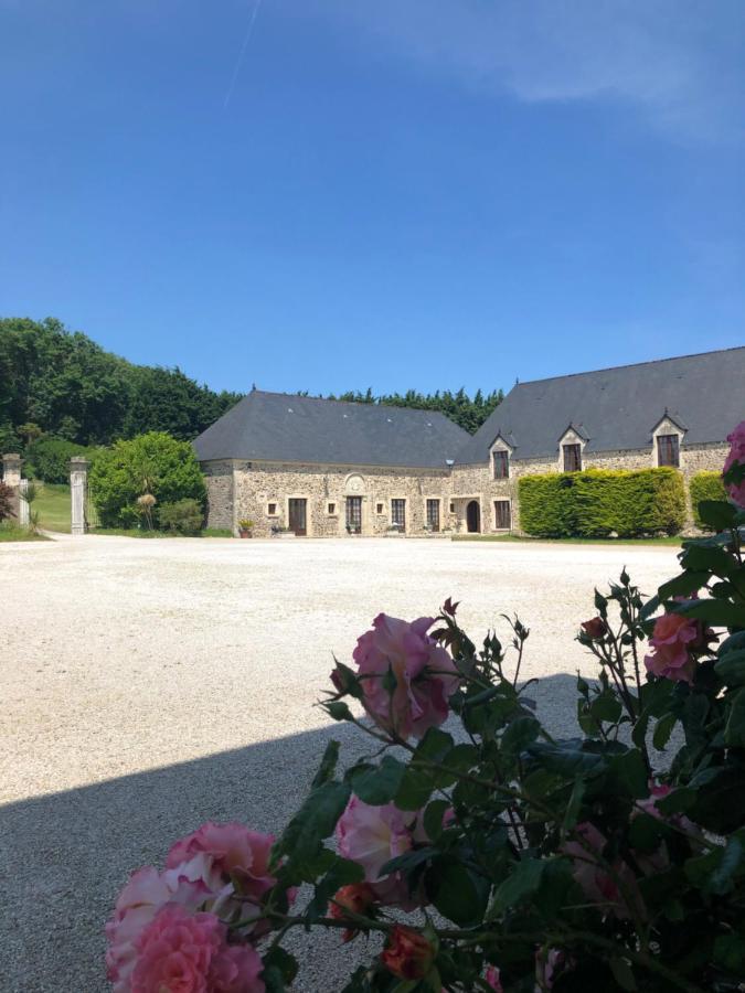 Hôtel du Château de Quinéville Exterior foto